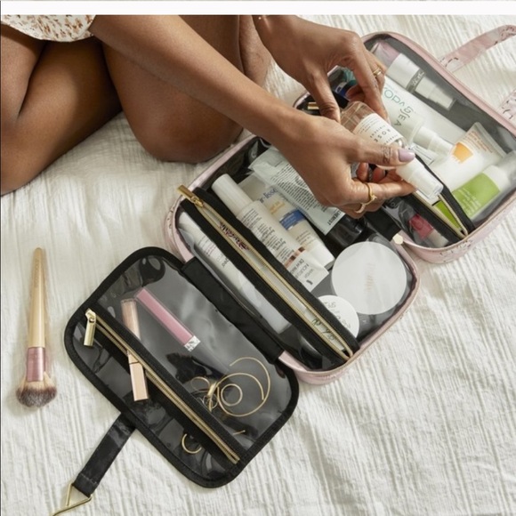 Yumi Kim Bags Yumi Kim Hanging Train Case Poshmark